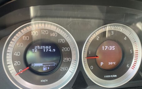 Volvo XC60 II, 2012 год, 1 225 000 рублей, 10 фотография
