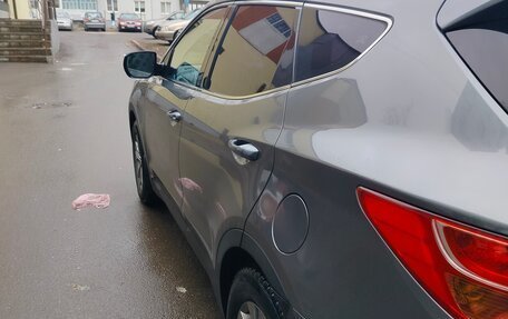 Hyundai Santa Fe III рестайлинг, 2013 год, 1 800 000 рублей, 24 фотография