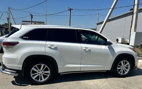 Toyota Highlander III, 2014 год, 3 000 000 рублей, 5 фотография