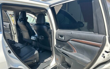 Toyota Highlander III, 2014 год, 3 000 000 рублей, 3 фотография