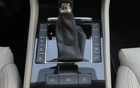 Skoda Superb III рестайлинг, 2021 год, 3 549 000 рублей, 23 фотография