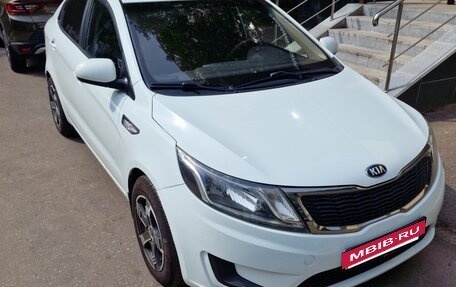 KIA Rio III рестайлинг, 2013 год, 705 000 рублей, 3 фотография