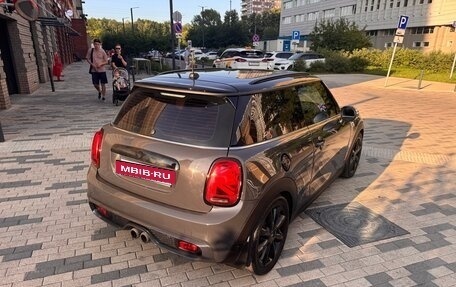 MINI Hatch, 2018 год, 2 450 000 рублей, 5 фотография