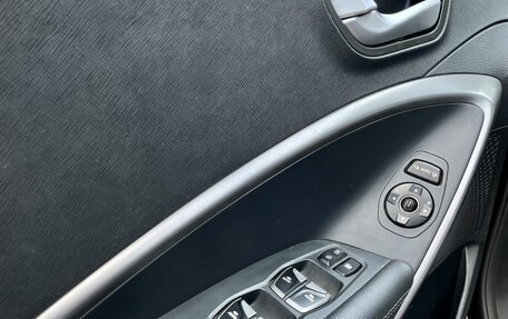 Hyundai Santa Fe III рестайлинг, 2014 год, 1 450 000 рублей, 13 фотография