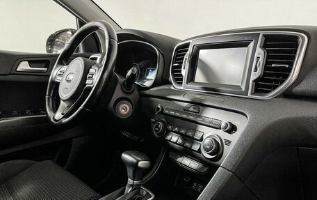 KIA Sportage IV рестайлинг, 2018 год, 1 897 000 рублей, 9 фотография