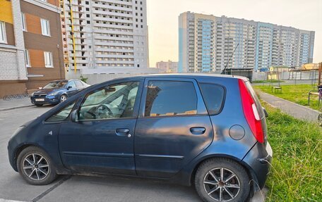 Mitsubishi Colt VI рестайлинг, 2004 год, 390 000 рублей, 2 фотография