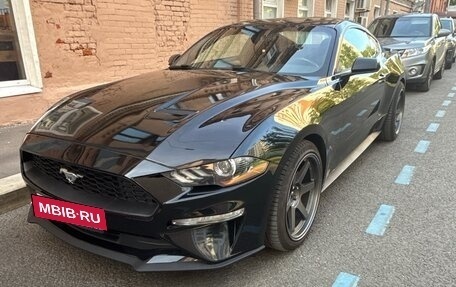 Ford Mustang VI рестайлинг, 2018 год, 2 950 000 рублей, 3 фотография