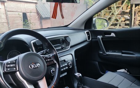 KIA Sportage IV рестайлинг, 2020 год, 2 050 000 рублей, 4 фотография