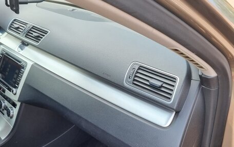 Volkswagen Passat B7, 2012 год, 999 990 рублей, 8 фотография