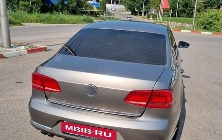 Volkswagen Passat B7, 2012 год, 999 990 рублей, 10 фотография