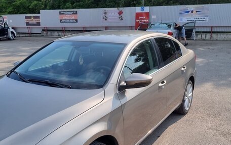 Volkswagen Passat B7, 2012 год, 999 990 рублей, 15 фотография