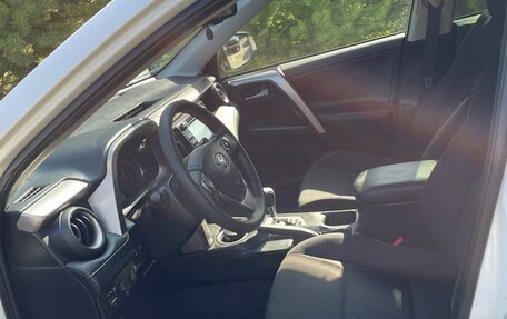 Toyota RAV4, 2016 год, 2 550 000 рублей, 7 фотография