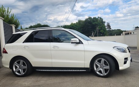 Mercedes-Benz M-Класс, 2014 год, 2 599 000 рублей, 2 фотография