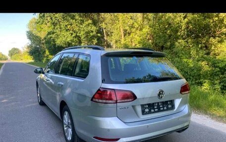 Volkswagen Golf VII, 2018 год, 1 200 000 рублей, 10 фотография