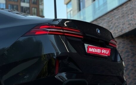 BMW 5 серия, 2023 год, 6 900 000 рублей, 12 фотография