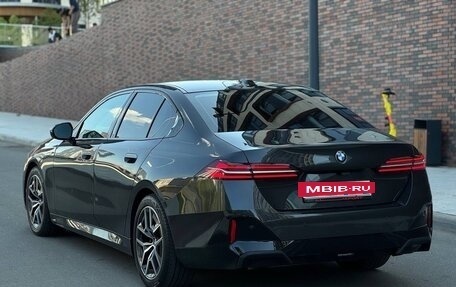 BMW 5 серия, 2023 год, 6 900 000 рублей, 16 фотография