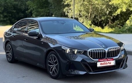 BMW 5 серия, 2023 год, 6 900 000 рублей, 20 фотография