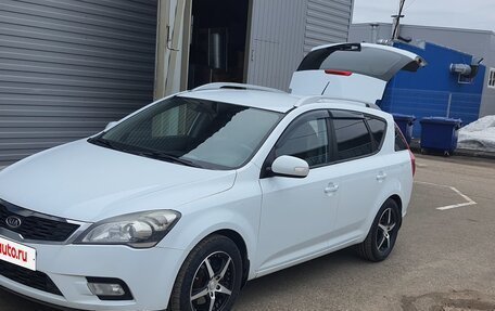 KIA cee'd I рестайлинг, 2012 год, 1 000 000 рублей, 4 фотография