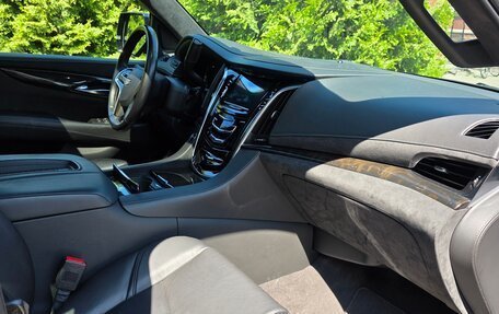 Cadillac Escalade IV, 2020 год, 6 500 000 рублей, 4 фотография