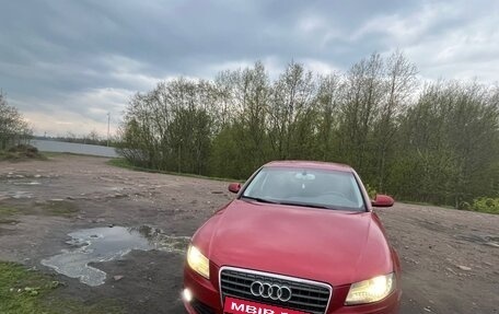 Audi A4, 2010 год, 1 100 000 рублей, 2 фотография