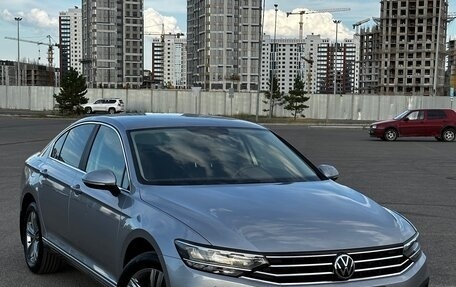 Volkswagen Passat B8 рестайлинг, 2021 год, 2 900 000 рублей, 1 фотография