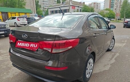 KIA Rio III рестайлинг, 2016 год, 845 000 рублей, 4 фотография