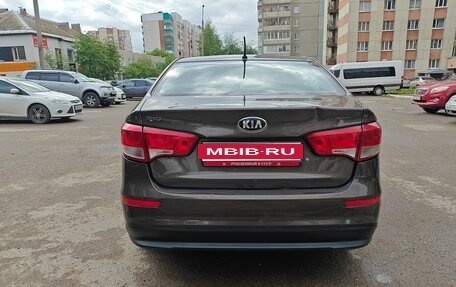 KIA Rio III рестайлинг, 2016 год, 845 000 рублей, 5 фотография