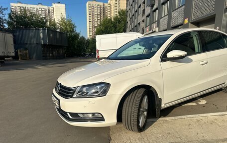 Volkswagen Passat B7, 2013 год, 1 490 000 рублей, 12 фотография