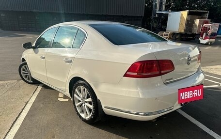 Volkswagen Passat B7, 2013 год, 1 490 000 рублей, 7 фотография