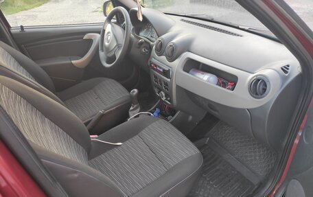 Renault Logan I, 2010 год, 400 000 рублей, 12 фотография
