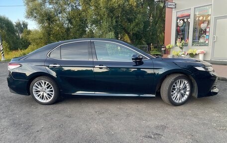 Toyota Camry, 2020 год, 3 490 000 рублей, 3 фотография