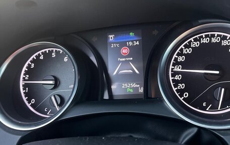 Toyota Camry, 2020 год, 3 490 000 рублей, 9 фотография
