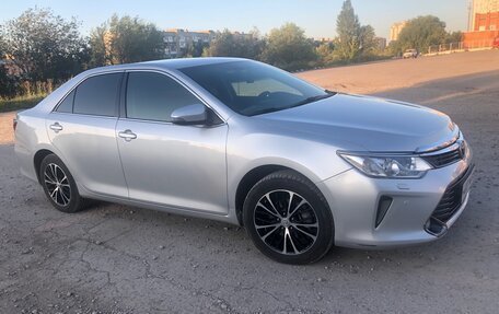 Toyota Camry, 2016 год, 2 200 000 рублей, 4 фотография