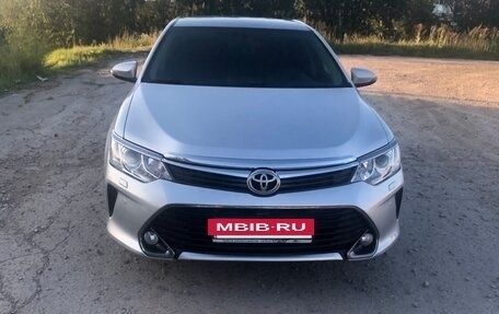 Toyota Camry, 2016 год, 2 200 000 рублей, 3 фотография