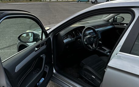 Volkswagen Passat B8 рестайлинг, 2021 год, 2 900 000 рублей, 10 фотография