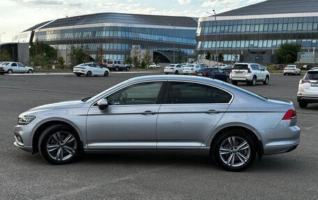 Volkswagen Passat B8 рестайлинг, 2021 год, 2 900 000 рублей, 8 фотография