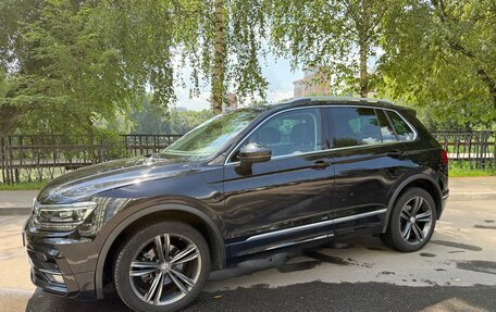 Volkswagen Tiguan II, 2019 год, 3 000 000 рублей, 4 фотография