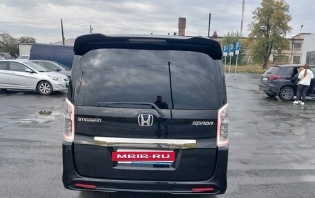 Honda Stepwgn IV, 2014 год, 1 789 000 рублей, 5 фотография