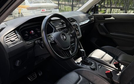 Volkswagen Tiguan II, 2019 год, 3 000 000 рублей, 5 фотография