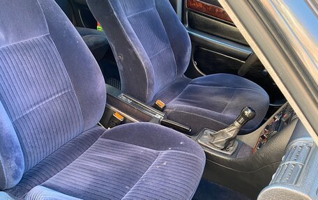 Audi 100, 1991 год, 350 000 рублей, 17 фотография
