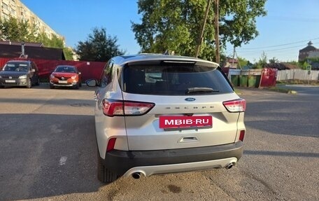 Ford Escape, 2020 год, 1 599 999 рублей, 3 фотография