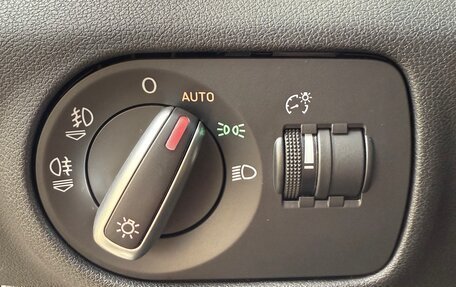 Audi A1, 2011 год, 1 650 000 рублей, 11 фотография