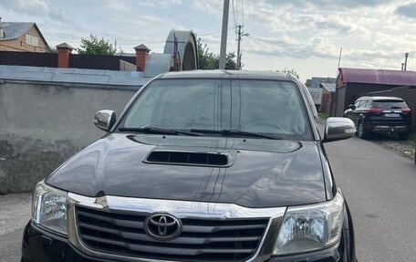 Toyota Hilux VII, 2012 год, 1 850 000 рублей, 1 фотография