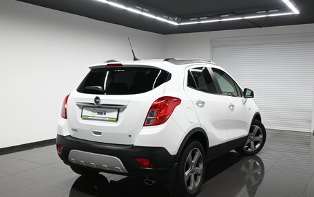 Opel Mokka I, 2014 год, 1 275 000 рублей, 2 фотография