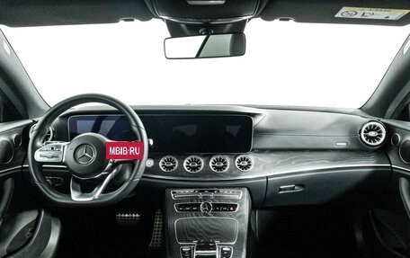 Mercedes-Benz E-Класс, 2018 год, 4 149 898 рублей, 13 фотография