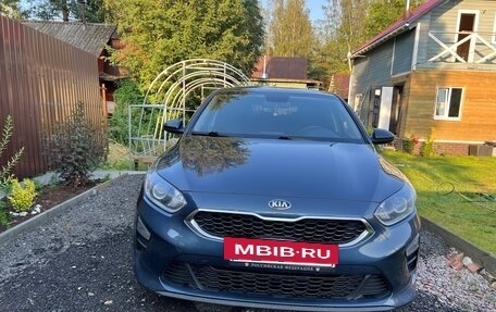 KIA cee'd III, 2018 год, 1 370 000 рублей, 2 фотография