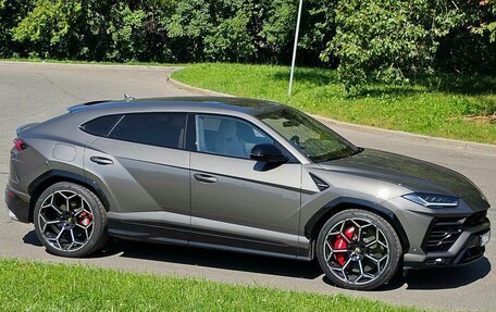 Lamborghini Urus I, 2021 год, 26 500 000 рублей, 4 фотография
