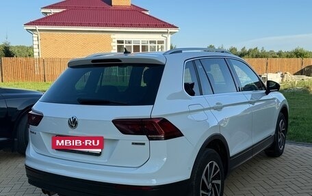 Volkswagen Tiguan II, 2019 год, 1 940 000 рублей, 5 фотография