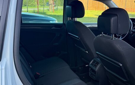 Volkswagen Tiguan II, 2019 год, 1 940 000 рублей, 11 фотография