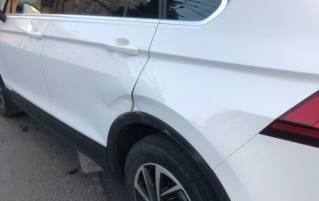 Volkswagen Tiguan II, 2019 год, 1 940 000 рублей, 13 фотография